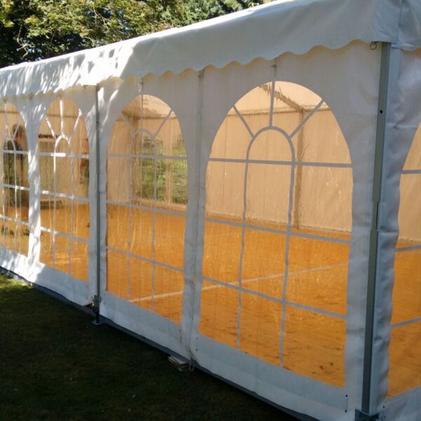 Partyzelt, 6m x 6m mit Fußboden (inkl. Auf- und Abbau)